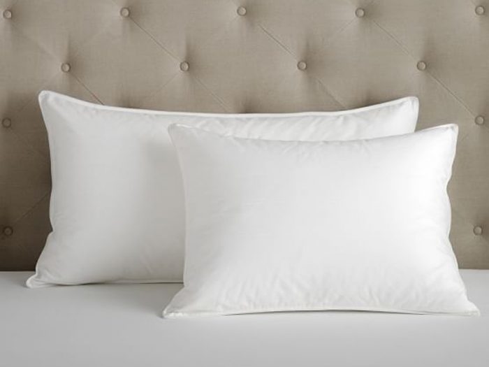 800 Fill Power European White Goose Down Batiste Pillow