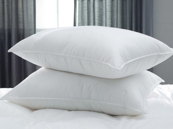 800 Fill Power European White Goose Down Batiste Pillow